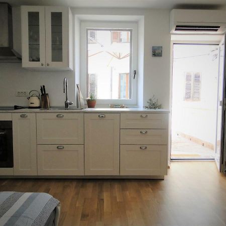 Apartma Na Terasi Izola Εξωτερικό φωτογραφία